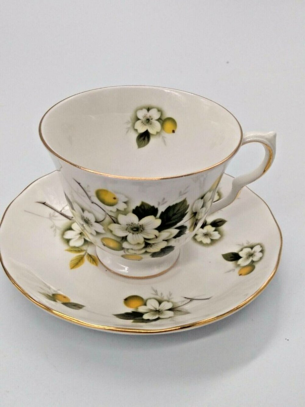 Vintage Queen Anne by Ridgway Bone China Footed Cup & Saucer Pattern D 96 6...